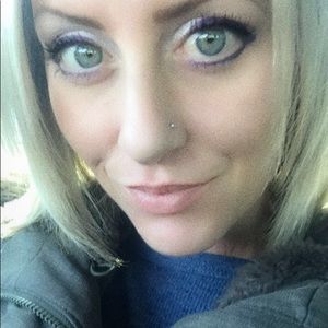 Meet your Posher, Melanie